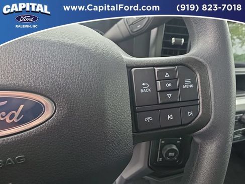 New 2026 Ford F250 XLT w/ FX4 Off-Road Package AWD/4WD image 18