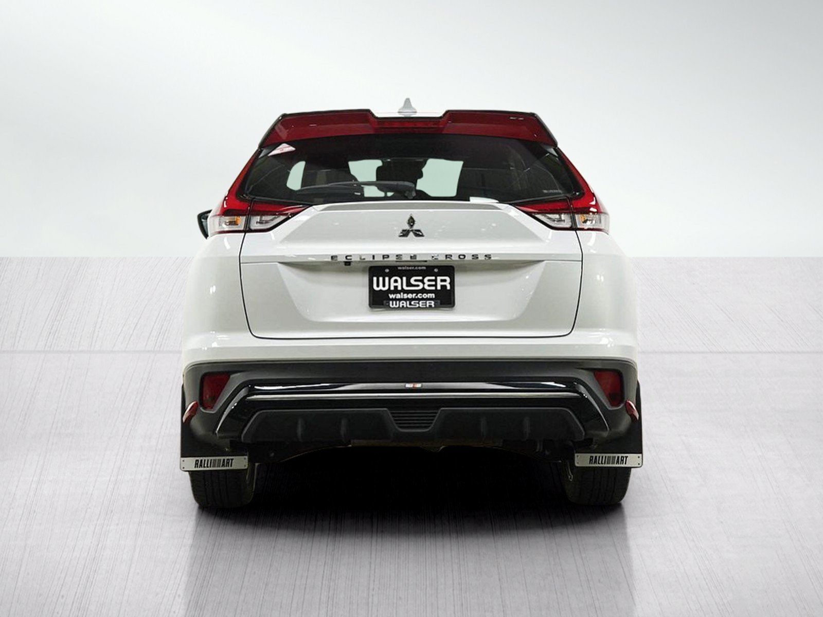 Used 2023 Mitsubishi Eclipse Cross LE AWD/4WD image 4
