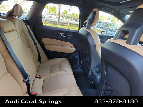 Used 2019 Volvo XC60 T5 Momentum w/ Premium Package image 21