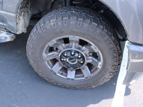 Used 2024 Ford F250 XL w/ STX Appearance Package AWD/4WD image 4