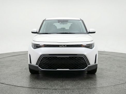 Used 2025 Kia Soul LX w/ LX Technology Package image 1