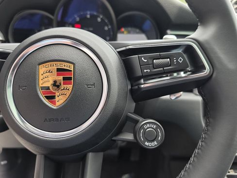 New 2026 Porsche Macan AWD/4WD image 29