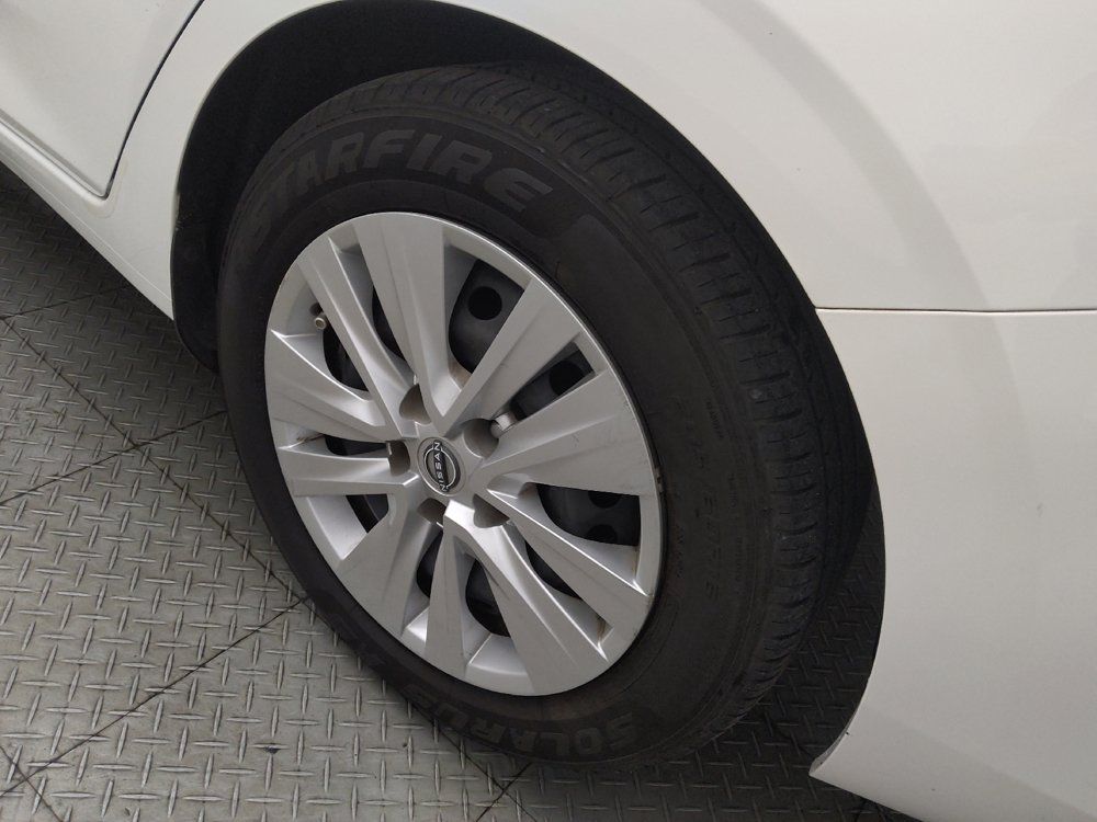 Used 2024 Nissan Sentra S FWD image 31