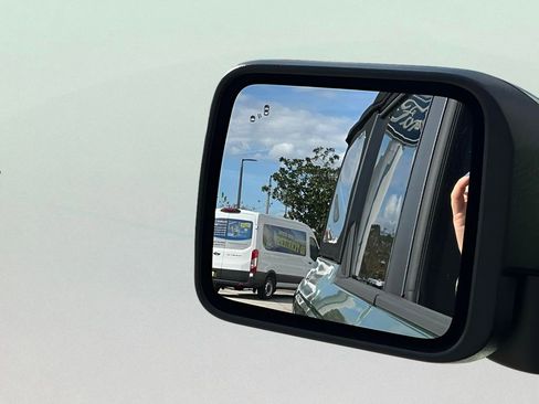 New 2025 Ford Bronco Outer Banks AWD/4WD image 34
