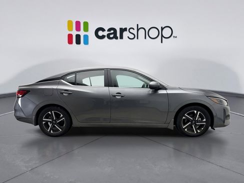 Used 2024 Nissan Sentra SV image 6