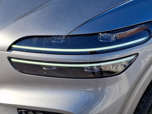 Certified 2023 Genesis GV70 2.5T w/ Sport Prestige Package image 29