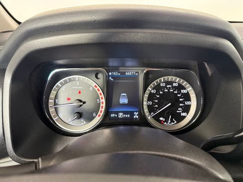 Used 2019 Nissan Titan PRO-4X w/ Pro-4x Utility Package AWD/4WD image 24