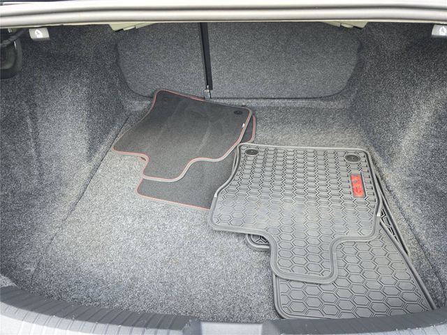 Used 2025 Volkswagen Jetta GLI Autobahn FWD image 23