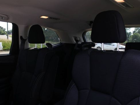 Used 2019 Subaru Ascent Premium AWD/4WD image 19