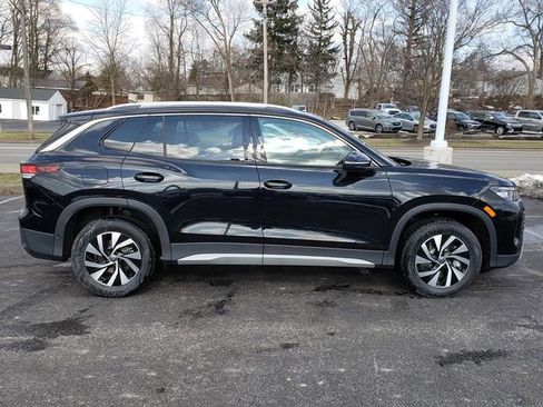New 2026 Volkswagen Tiguan S image 2
