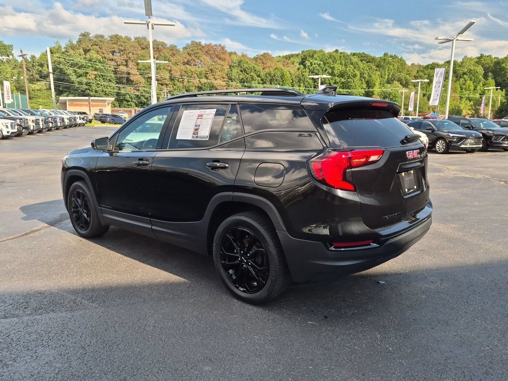 Used 2021 GMC Terrain SLE w/ Driver Convenience Package AWD/4WD image 7