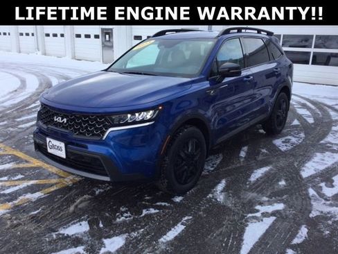 Used 2023 Kia Sorento X-Line EX image 4