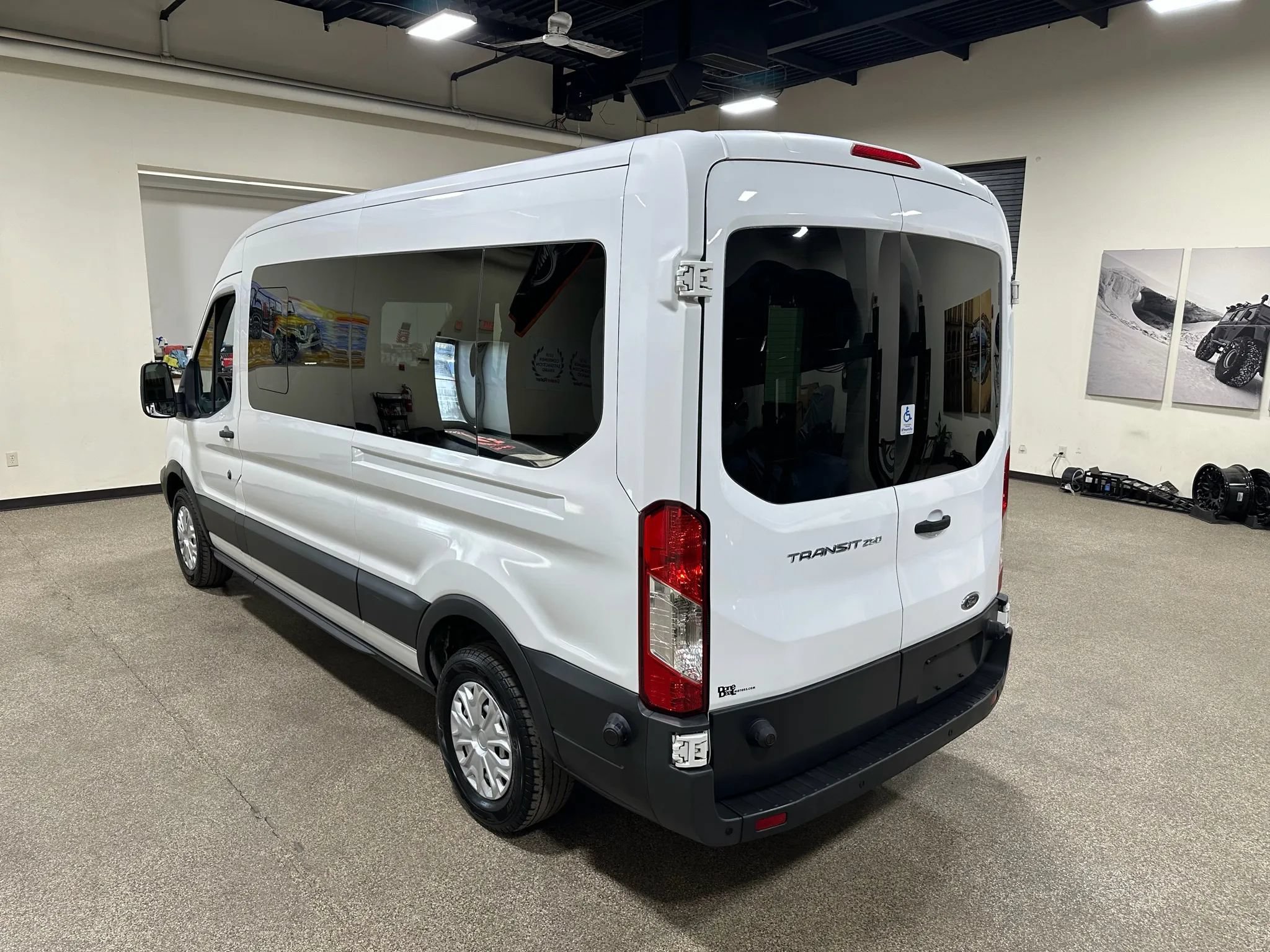Used 2015 Ford Transit 250 148 Medium Roof RWD image 12