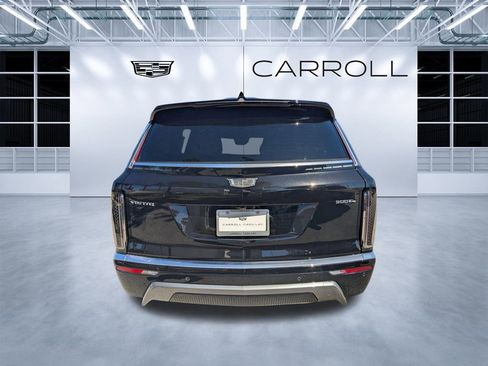 New 2026 Cadillac Vistiq Luxury w/ LPO, Floor Liner Package image 3