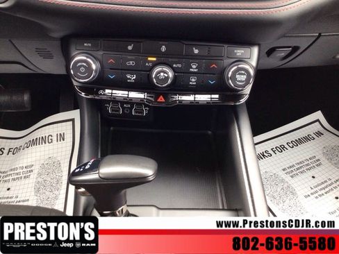 Used 2025 Dodge Durango GT AWD/4WD image 19