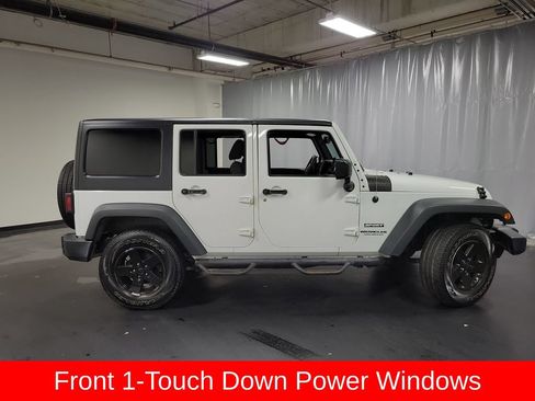 Used 2017 Jeep Wrangler Unlimited Sport w/ Quick Order Package 24S AWD/4WD image 10