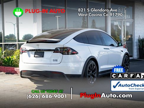 Used 2022 Tesla Model X Plaid image 4
