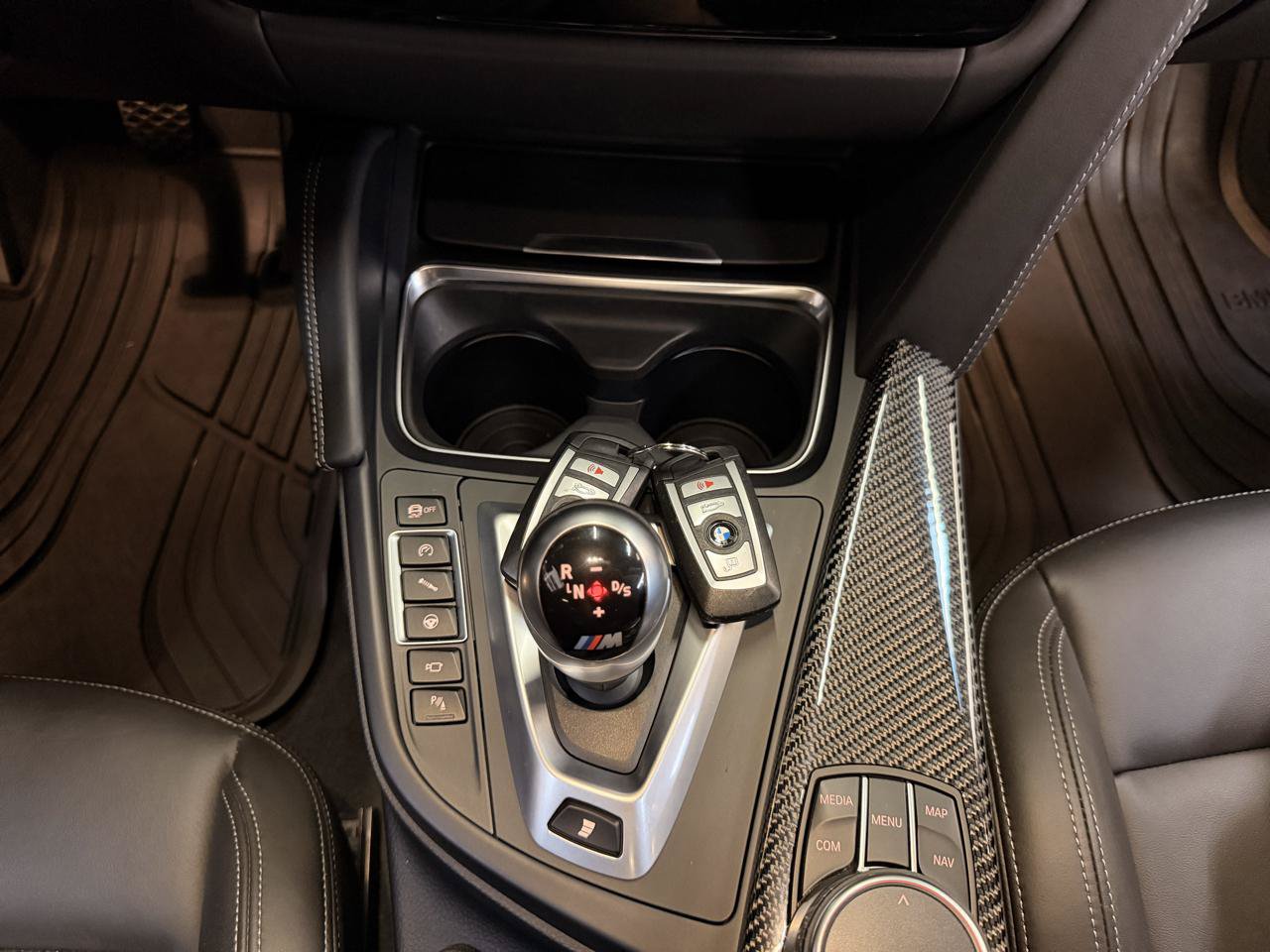 Used 2018 BMW M3 RWD image 22
