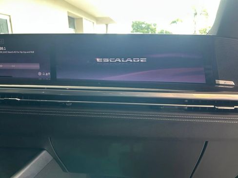 Used 2026 Cadillac Escalade 4WD image 24