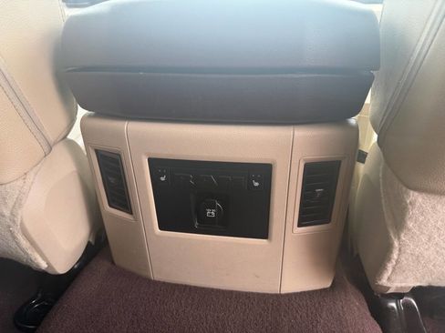 Used 2017 RAM 2500 Laramie w/ Snow Chief Group AWD/4WD image 35