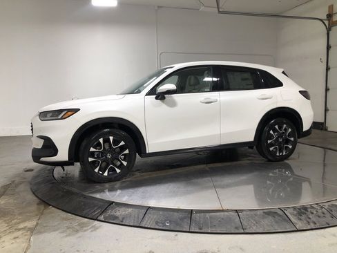 New 2026 Honda HR-V EX-L image 4