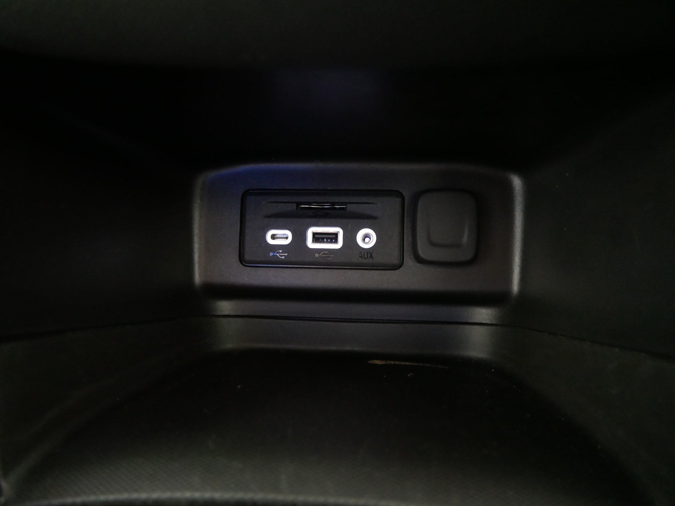 Used 2024 Chevrolet Equinox LT AWD/4WD image 30