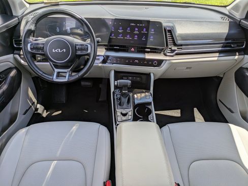 Certified 2024 Kia Sportage EX AWD/4WD image 12