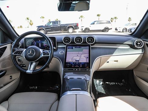 Used 2023 Mercedes-Benz C 300 4MATIC Sedan image 12