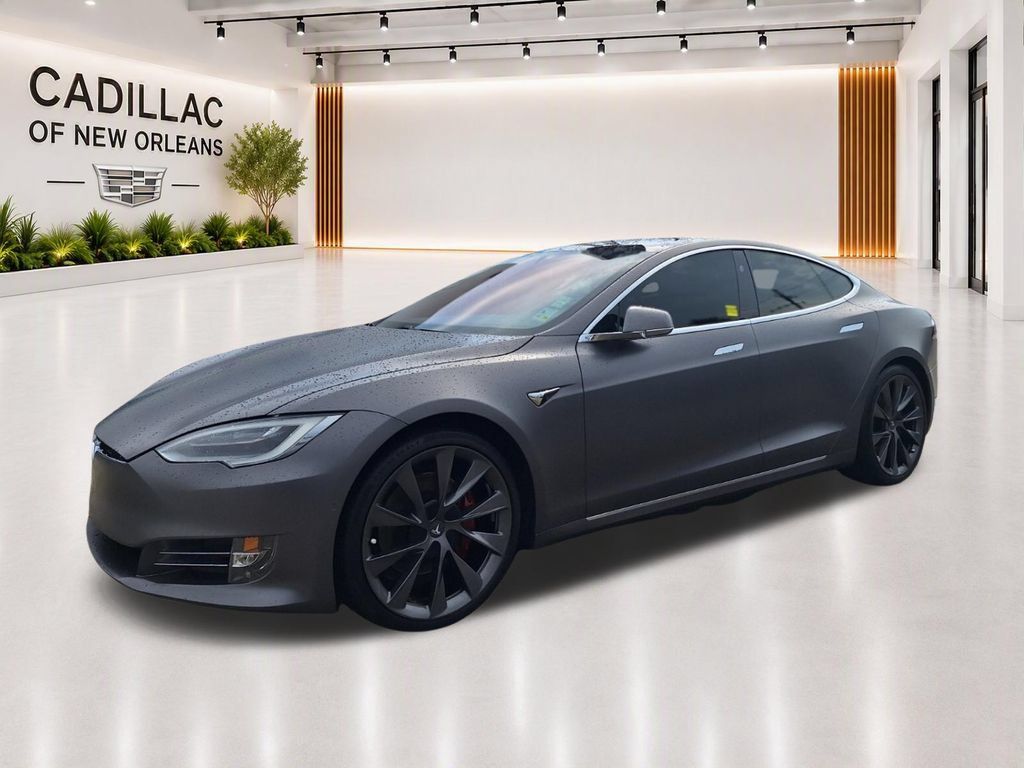 Used 2019 Tesla Model S Standard Range AWD/4WD image 8