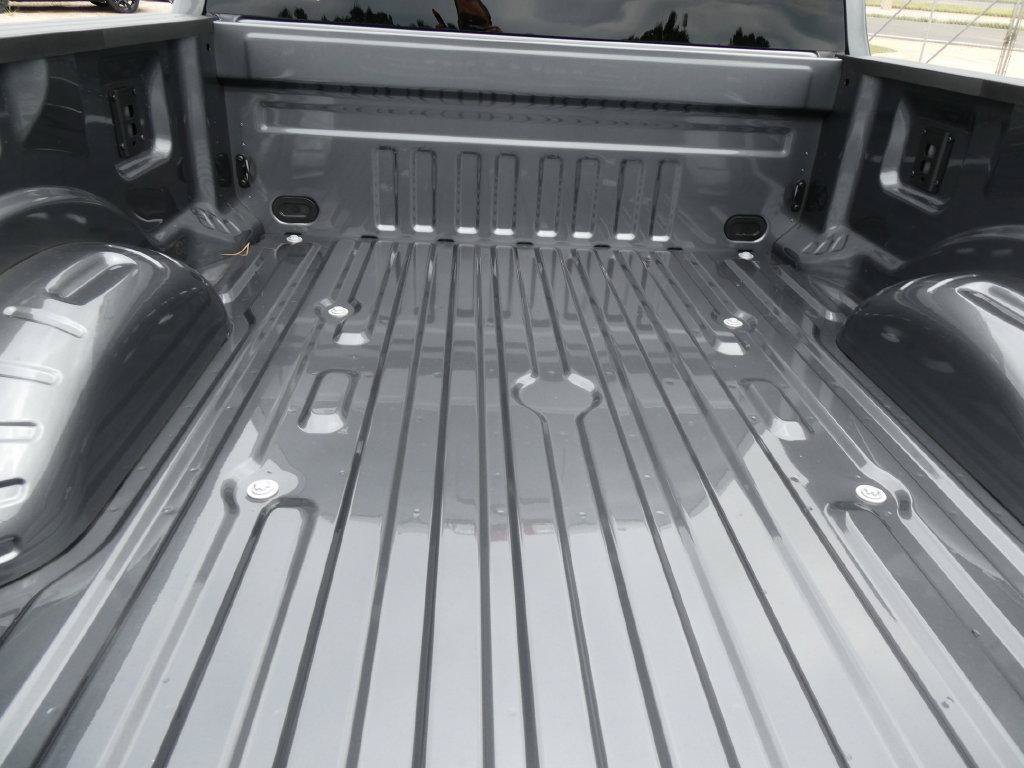 New 2027 Ford F250 Lariat AWD/4WD image 7
