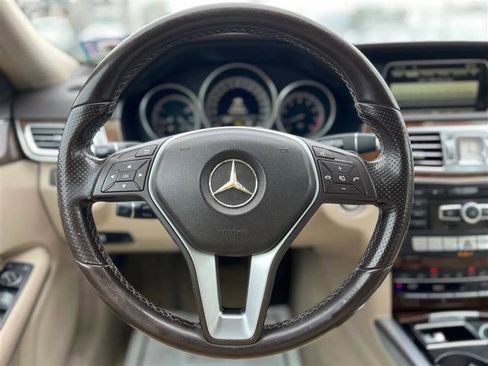 Used 2014 Mercedes-Benz E 350 4MATIC Sedan image 19