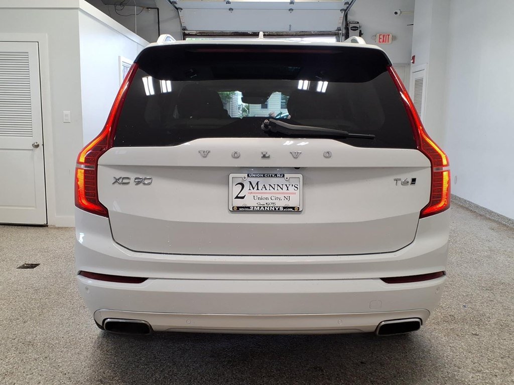 Used 2016 Volvo XC90 T6 Momentum AWD/4WD image 5