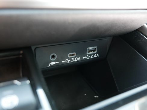 Certified 2024 Subaru Legacy Limited AWD/4WD image 33