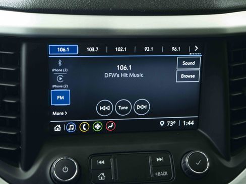 Used 2021 GMC Acadia SLE FWD image 30