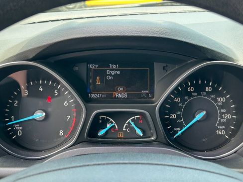 Used 2017 Ford Escape SE AWD/4WD image 21