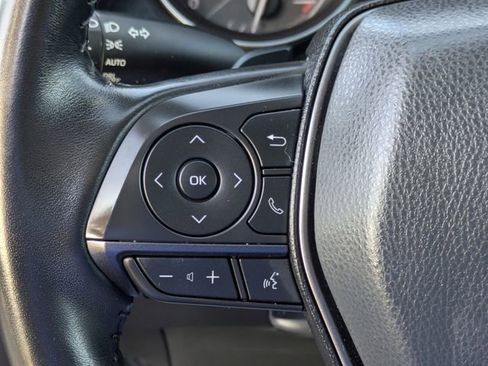 Used 2024 Toyota Camry SE image 20