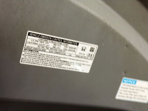 Used 2019 Honda CR-V LX image 16