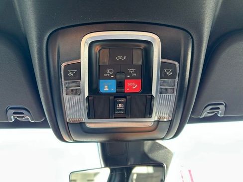 New 2026 RAM 1500 4x4 Crew Cab image 41