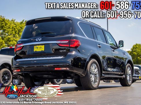 Used 2018 INFINITI QX80 2WD w/ Driver Assistance Package image 6
