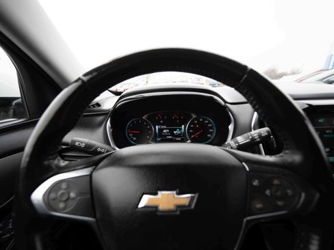 Used 2018 Chevrolet Traverse LT image 15