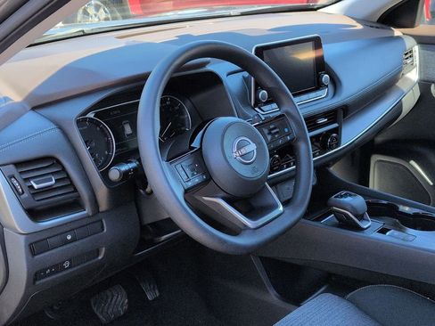 Certified 2023 Nissan Rogue SV image 14