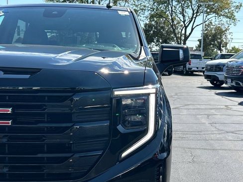 Certified 2024 GMC Sierra 1500 Elevation w/ Elevation Premium Package AWD/4WD image 12