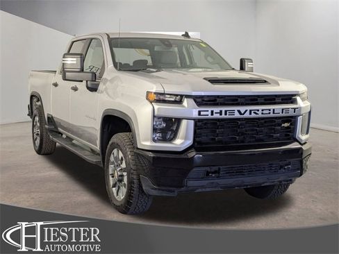 Used 2023 Chevrolet Silverado 2500 Custom w/ Custom Value Package image 1