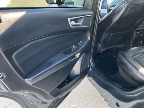 Used 2024 Ford Edge SEL w/ Convenience Package image 14