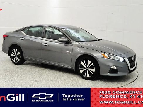 Used 2022 Nissan Altima 2.5 SV AWD/4WD image 1