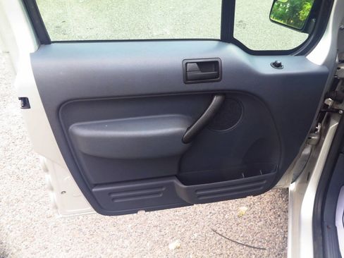 Used 2012 Ford Transit Connect XLT FWD image 11