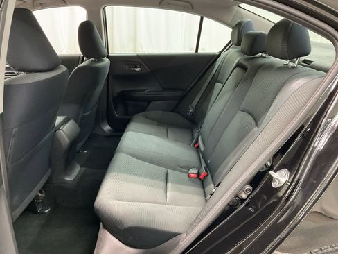 Used 2015 Honda Accord LX image 21
