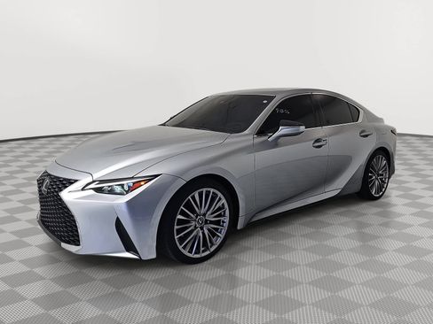 Used 2023 Lexus IS 300 w/ Premium Package RWD image 4