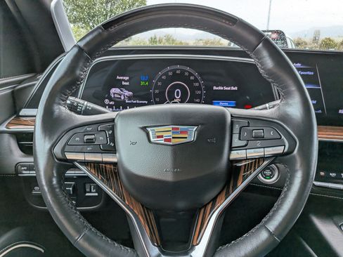 Used 2024 Cadillac Escalade Premium Luxury w/ Performance Package AWD/4WD image 14