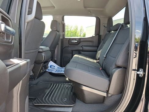 Used 2022 Chevrolet Silverado 1500 Custom AWD/4WD image 13